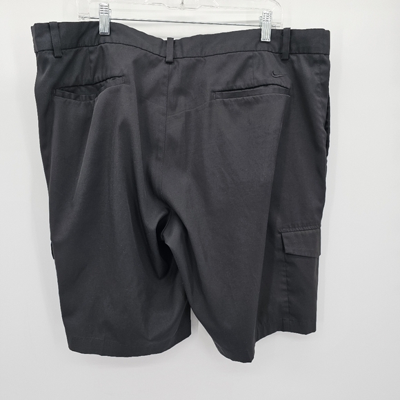 Nike Quick Dry Flat Front Black cargo Golf Shorts Mens Size 40 - Picture 4 of 8